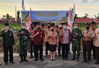 Pengadilan Militer III-17 Manado Laksanakan Kegiatan Panen Perdana dan Buka Puasa Bersama