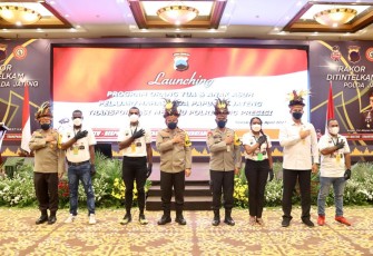 Polda Jateng membuat program Pola Anak dan Orang Tua Asuh Pelajar/Mahasiswa Asli Papua di Jateng. Program tersebut dilaunching hari ini, Selasa (06/04/2021) di Hotel Patra Jasa, Semarang.