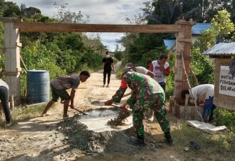 Dengan Karya Bhakti Bukti Nyata Kemanungalan TNI Rakyat