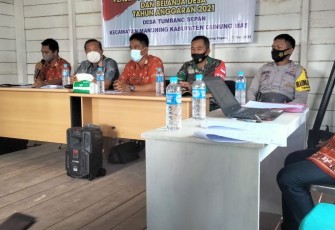 Koramil 1016-04/Tumbang Telaken Hadiri Musyawarah Desa