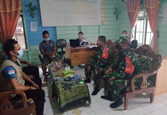 Babinsa Koramil 1016-05 Tumbang Jutuh Himpun Aspirasi Warga di Wilayah Binaan