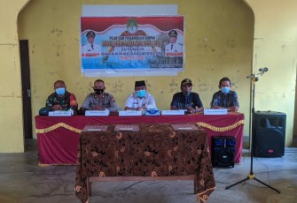 Babinsa Pesaguan Kiri, Kodim 1203/Ktp Beri Ucapan Selamat Kepada Anggota BPD Yang Baru Dilantik