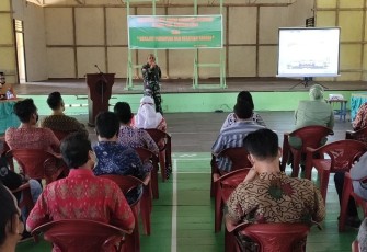 Koramil 1206 - 03/Batang Lupar Gelar Komsos Dengan Komponen Masyarakat