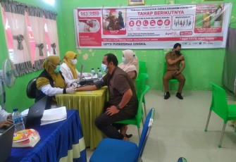 Puskesmas di Aceh Singkil Laksanakan Suntik Vaksin Covid-19 Massal