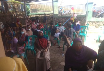 Pemerintah Kec.Wado, Kab.Sumedang  "Giat Monitoring Vaksinasi Di Setiap Desa" Bersama Puskes Wado