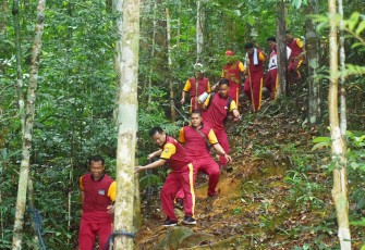 Kapolres Beserta Anggota Lakukan Ekspedisi Pendakian Gunung Bintan