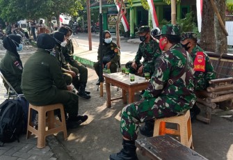 MANFAATKAN WAKTU LUANG KOMSOS DENGAN MENWA MAHAKARTA