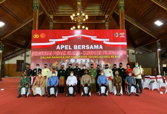 Dalam rangka menyambut HUT Kabupaten Tulungagung Ke 816 dilaksanakan Apel Bersama Perguruan Pencak Silat Se-kabupaten Tulungagung bertempat di Pendopo Kongas Arum Kusumaning Bongso 