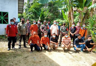 Babinsa Koramil Tewah Hadiri Pelatihan Pengendalian Karhutla di Desa Batu Nyapau