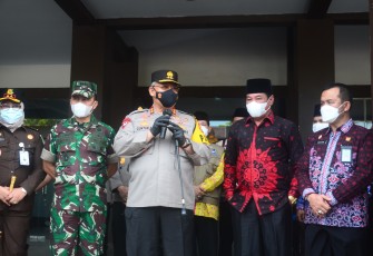 Target 12.000 Warga, Rosjonsyah Apresiasi Aksi Serentak Vaksinasi Massal Polda Bengkulu