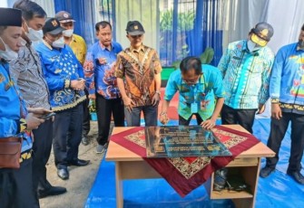 Bupati Pesibar Agus Istiqlal Resmikan Ruas Jalan Pekon Rawas-Lebuay
