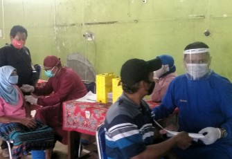 Sebanyak 300 Warga Segaran  Ikuti  Vaksinasi Covid-19 Dosis 1 Tetap Dengan Prokes