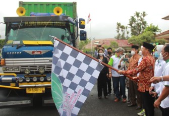 Gubernur Bengkulu Rohidin Mersyah melepas ekspor komoditi kopi Bengkulu