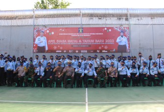 Jajaran Divisi Pemasyarakatan Kemenkumham Bengkulu serentak melakukan apel bersama dengan jajaran Rutan dan Lapas maupun Bapas di Bengkulu