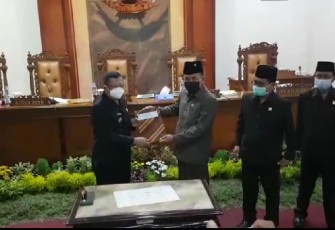 DPRD Kabupaten Tulungagung Setujui Pertanggungjawaban APBD TA 2020 dan Tetapkan Tatib Pilwabup