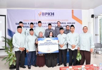 Bersama PPPA Daarul Qur'an dan DT Peduli, BPKH Serahkan Bantuan Program Kemaslahatan