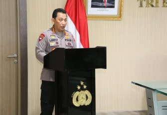 Kapolri Jenderal Listyo Sigit Prabowo memberikan orasi ilmiah di Seminar Institut Pemeriksa Keuangan Negara (IPKN), secara virtual, Jakarta, Selasa (22/6/2021).