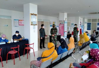 Pelaksanaan vaksinasi di RS Fastabiq Pati