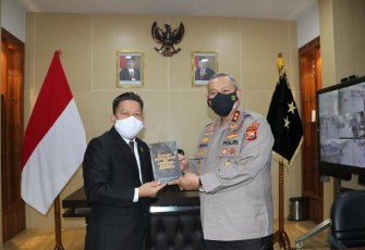 Polda Bengkulu Terima Penghargaan Lemkapi