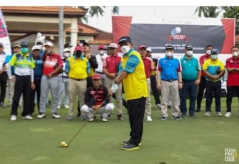 Gubernur di Dampingi Ketua TP PKK Kepri Provinsi  Buka Tempo 'Golf Turnament'