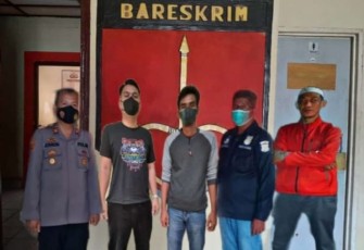  Kepolisian Polres Ogan Kemering Ilir (OKI ),Team Macan Komering Polsek Pampangan berhasil menangkap tersangka penganiayaan terhadap salah Satu Aktivis LSM yang terjadi pada hari Senin (06/12/2021)