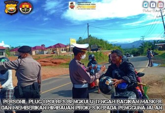 Pencegahan Covid-19, Polres Benteng Binluh Prokes dan Bagikan Masker