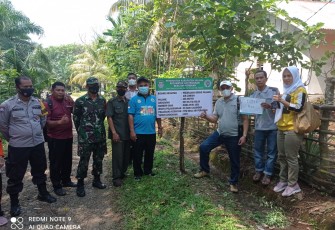Hari Ini Pemerintah Tentukan Titik Nol Pembangunan SPAL di Bahu Jalan Penghubung Antar Desa