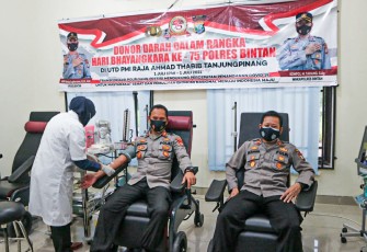 Kapolres Bintan Beserta Anggota Laksanakan Donor Darah di ke PMI