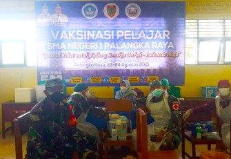 TNI AD Kembali Gelar Vaksinasi Untuk Pelajar di Palangka Raya