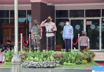 Kapolres Tulungagung Pimpin Apel Serpas Pengamanan Pilkades Serentak Tahun 2021