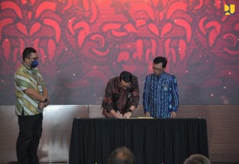 Kementerian PUPR Gelar Penandatanganan Nota Kesepakatan dengan Penerima Bantuan Rusun
