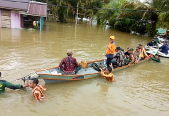 Banjir Masih Genangi Beberapa Titik di Kabupaten Kotawaringin Barat