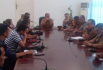 Wakil Bupati Asahan saat Terima Masyarakat Desa Sei Lunang, Sei Paham dan Bagan Asahan