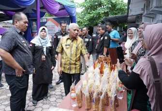 Bupati Asahan saat Launching Aplikasi SIKAS dan Tutup Virtual Asahan Job Fair 2022
