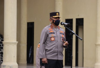 Kapolda Bengkulu Irjen Pol Drs Agung Wicaksono, M.Si., saat pimpin apel pagi di Mapolda Bengkulu Senin (17/10/2022).