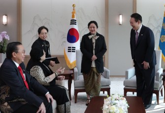 Presiden Korea Selatan saat bertemu Puan dan Mega