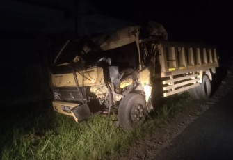 Kondisi truk pasca terjadi kecelakaan.