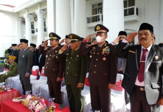Sekda Kepahiang saat Pimpin Upacara Peringatan Hari Pahlawan 2022