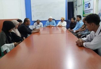 Jumpa pers Pemko Padang Panjang bersama para jurnalis di ruangan rapat Dinas Komunikasi dan Informatika.