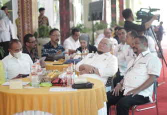 Ketua DPD RI, AA LaNyalla Mahmud Matalitti saat mengunjungi salah satu kampus di Sumut
