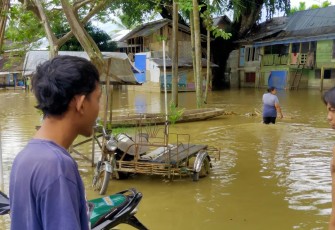 Pasca banjir melanda pemukiman warga