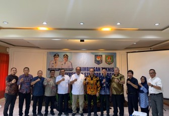 Wakil Bupati Asahan saat Buka Bimbingan Teknis Penyusunan Standar Harga