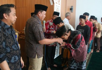 Senyum Puluhan Anak Yatim Hiasi Masjid An-Naafi Kemenkumham Banten