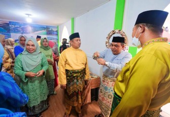 Salak Sari Intan Jadi Cemilan Favorit 
