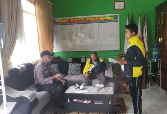  Bhabinkamtibmas saat kunjungi sekolah