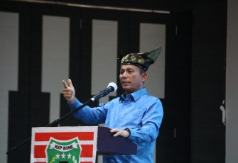Gubernur Kepulauan Riau H. Ansar Ahmad saat memberikan sambutan.