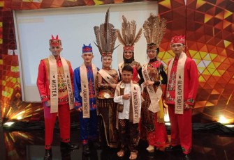 Siswa SDN 9 Balai-Balai Padang Panjang Barat Giovanzha Chastanya dipastikan tampil di ajang Grand Runway Indonesia 2022 di Jakarta pada 31 Oktober mendatang.