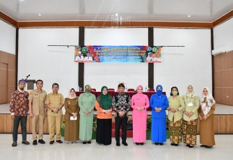 Foto bersama usai acara
