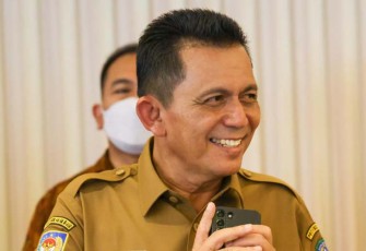 Gubernur Kepulauan Riau H. Ansar Ahmad