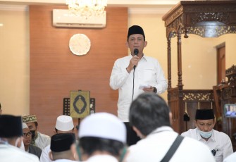Gubernur Kepri H. Ansar Ahamad 